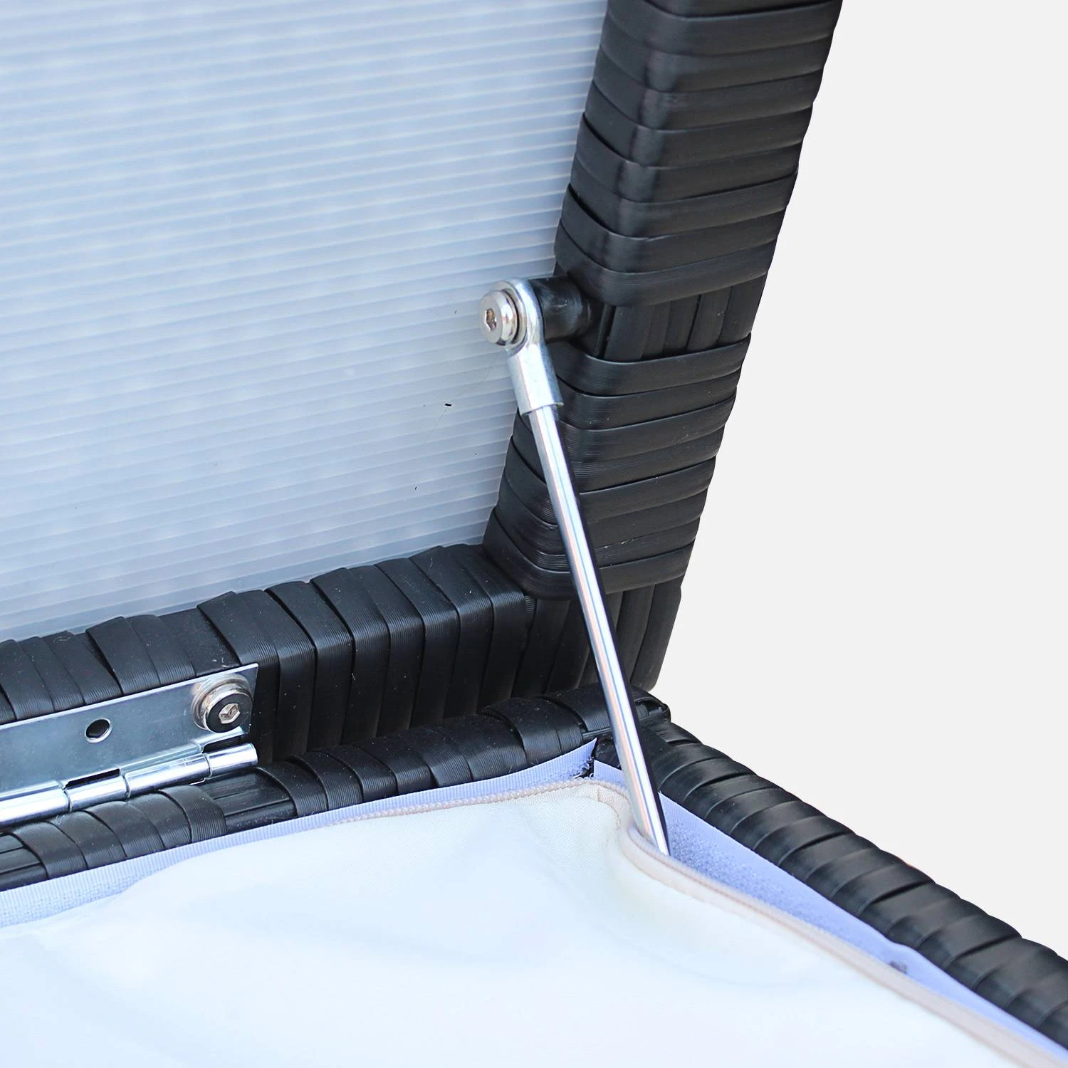 Coffre De Jardin Résine Tressée 790L Couleur : Noir – Image 5