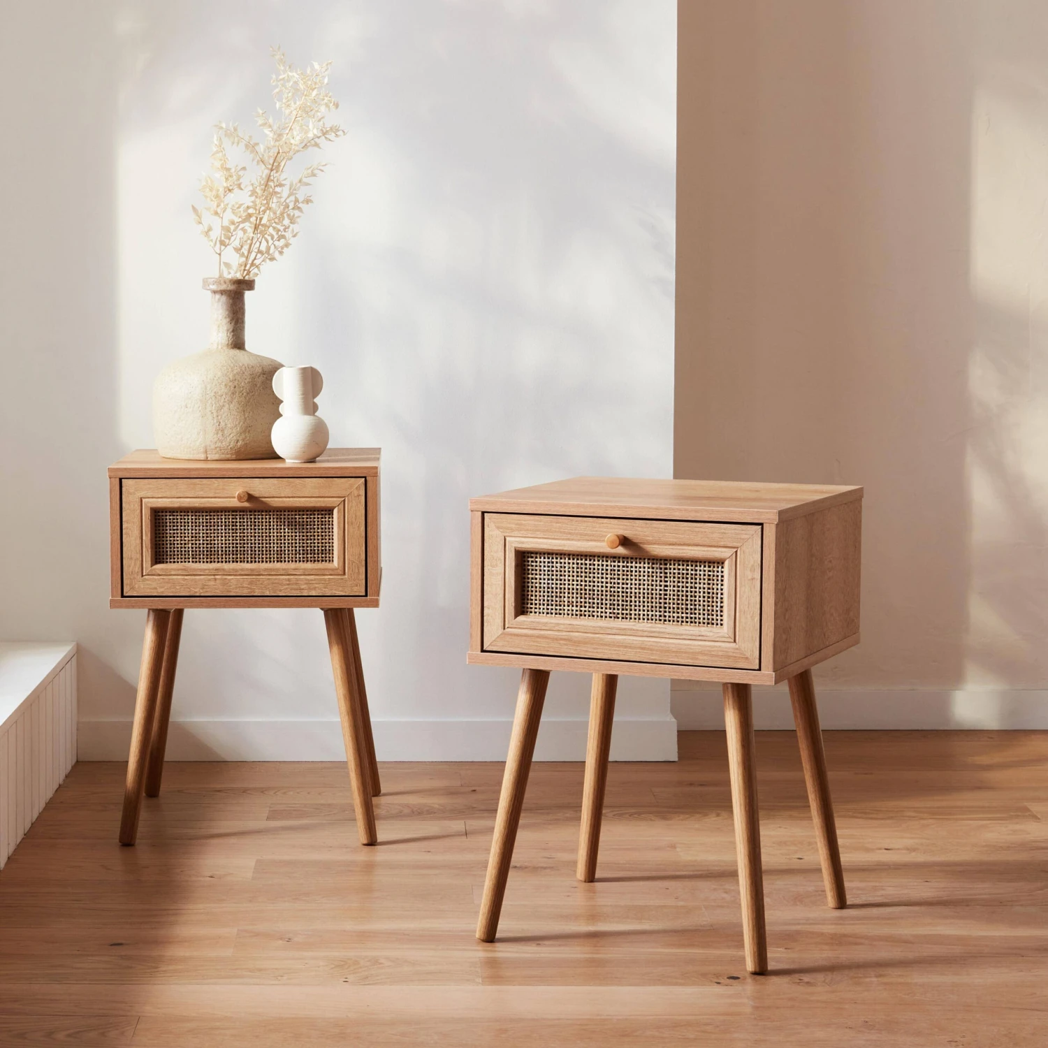 Lot De 2 Tables De Chevet Effet Bois Et Cannage