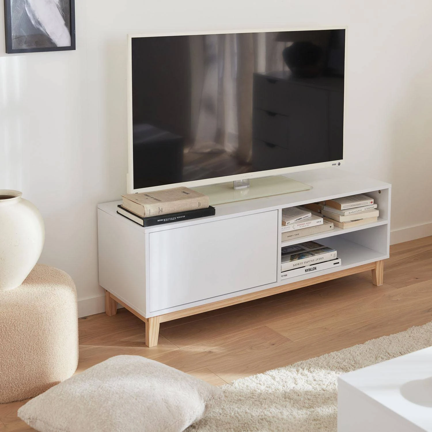 Meuble TV Effet Bois Pieds Bois 1 Tiroir 120 Cm