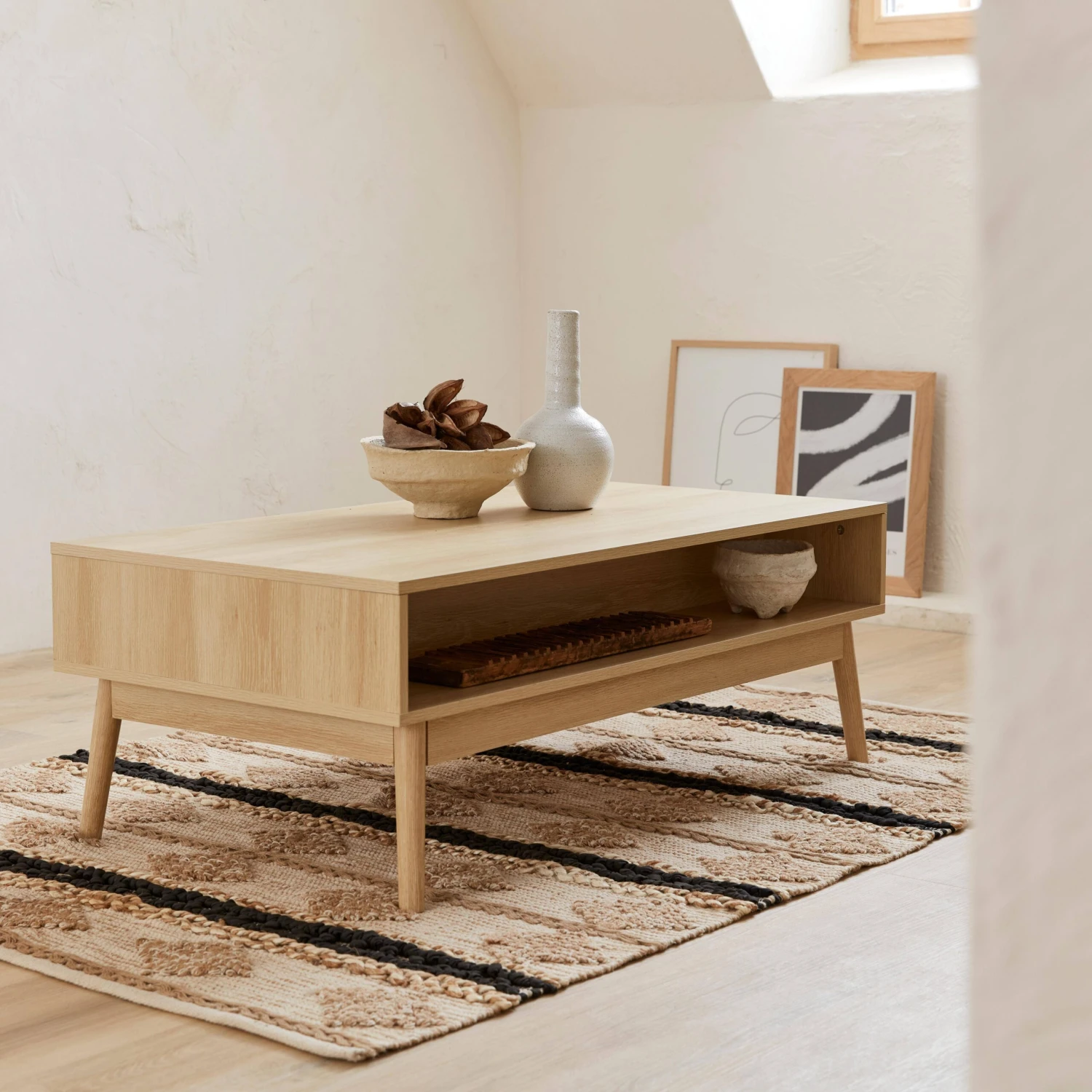 Table Basse Scandinave Décor Bois Rainuré 2 Niches, 1 Tiroir Couleur : Naturel – Image 2