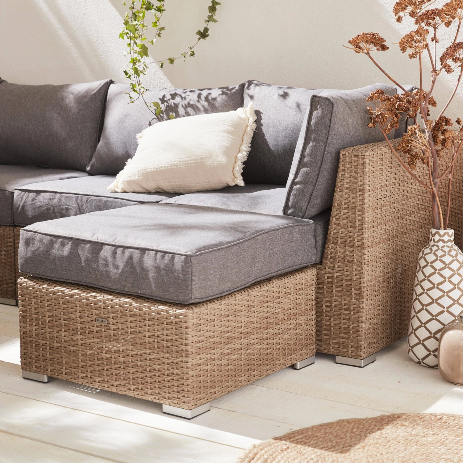 Salon De Jardin Résine Tressée Arrondie 12 à 14 Places Couleur : Beige / Gris Foncé – Image 2